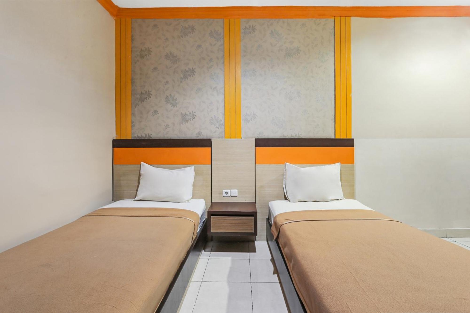 Collection O 93163 Hotel Grand Kartika Pare-Pare Экстерьер фото