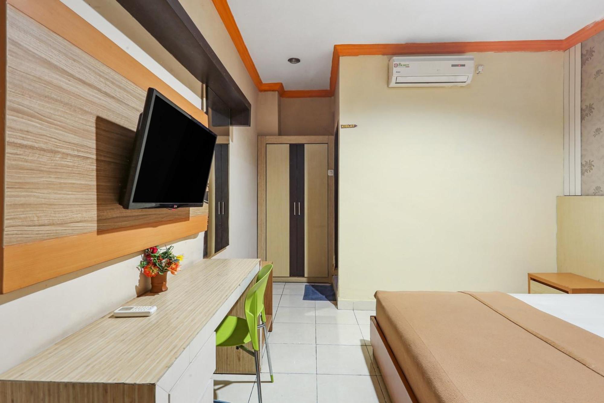 Collection O 93163 Hotel Grand Kartika Pare-Pare Экстерьер фото