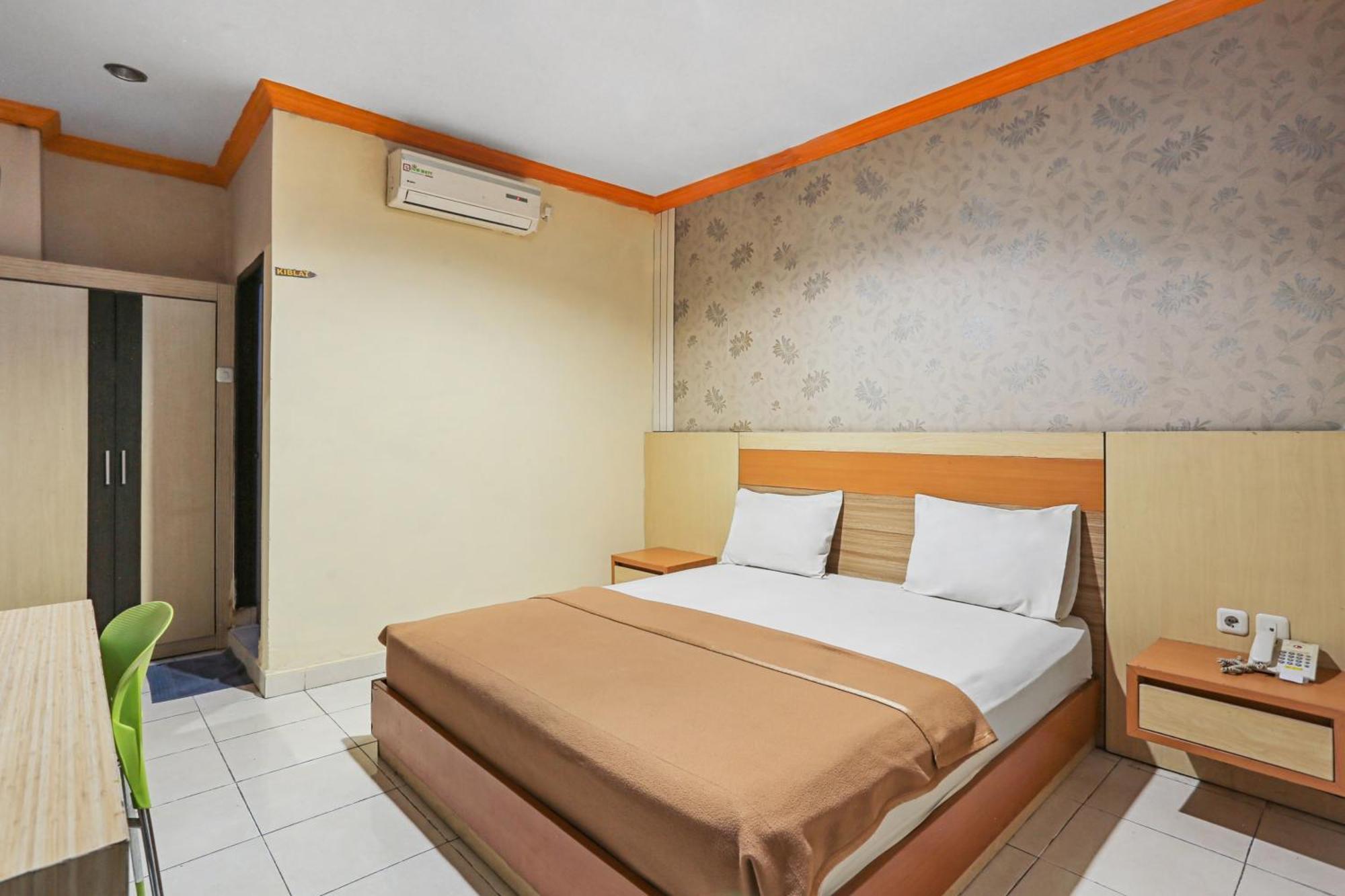 Collection O 93163 Hotel Grand Kartika Pare-Pare Экстерьер фото